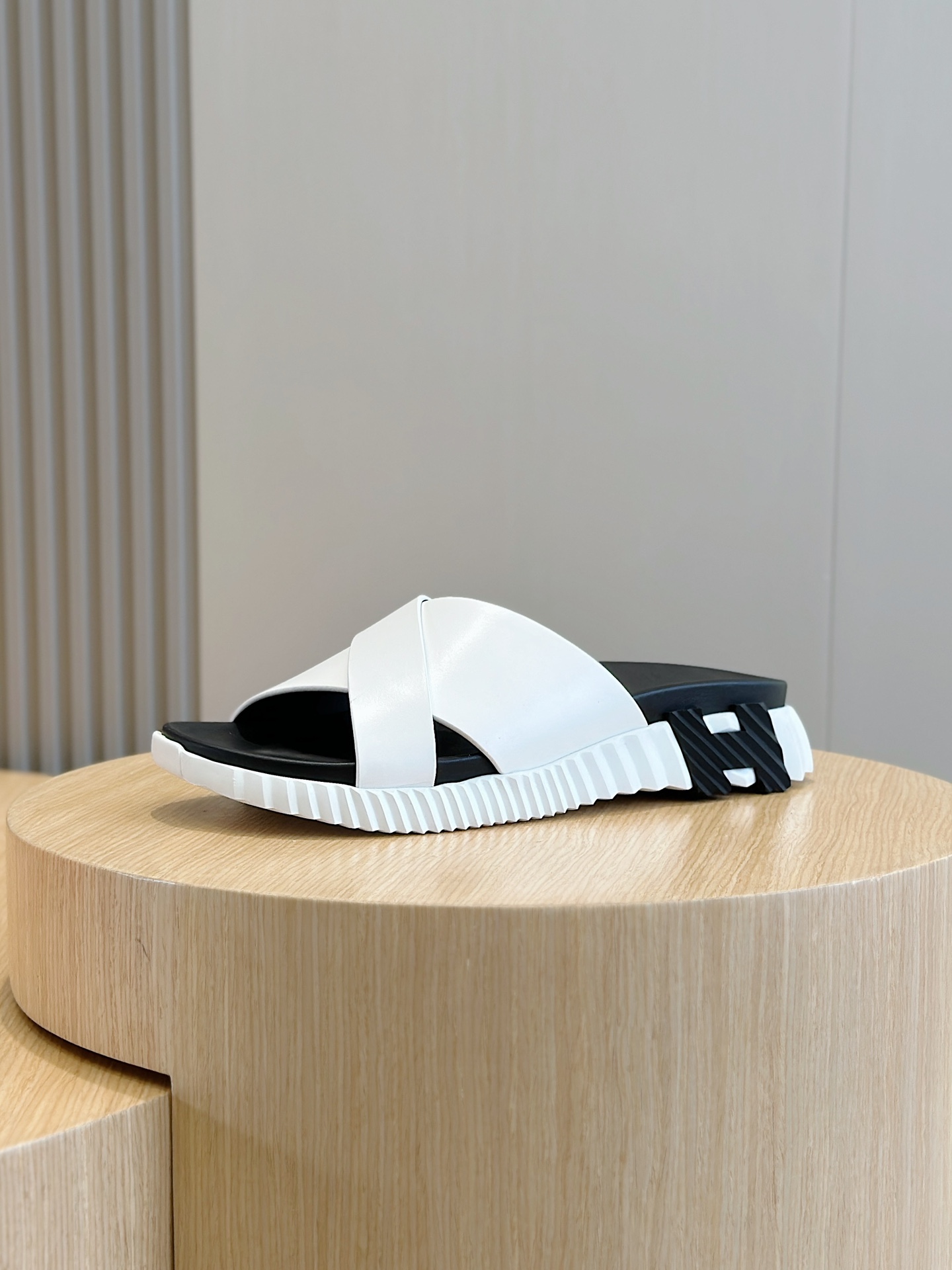 detail_68135f934f998.jpg